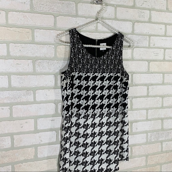 Cabi Style 3090 Broken Check Sleeveless Top - Picture 3 of 7